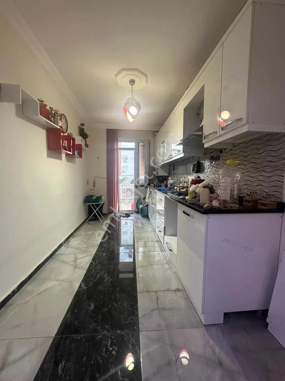 Kiralık Bekara Kiraya Verilir Havuzlu Güvenlikli Site İçerisinde - Görsel 3