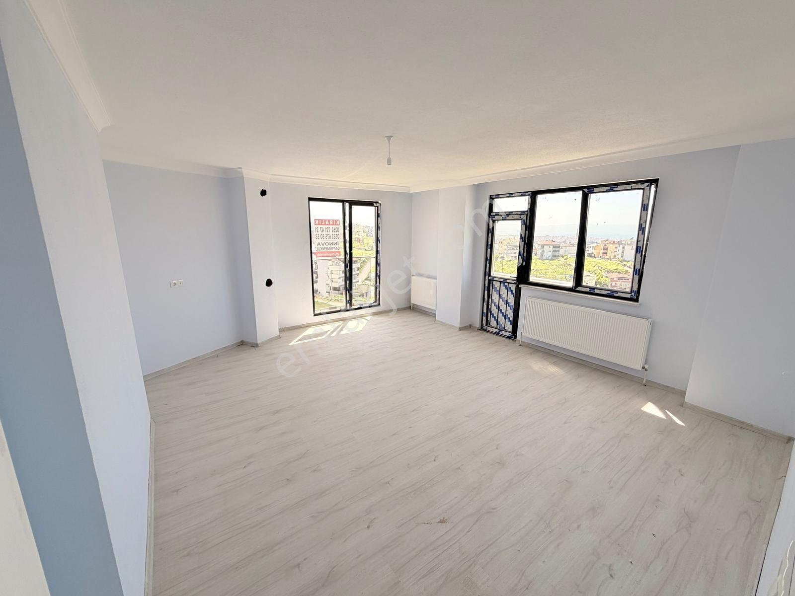 Çayırova Emek Mahallesinde Kiralık 2+1 Daire