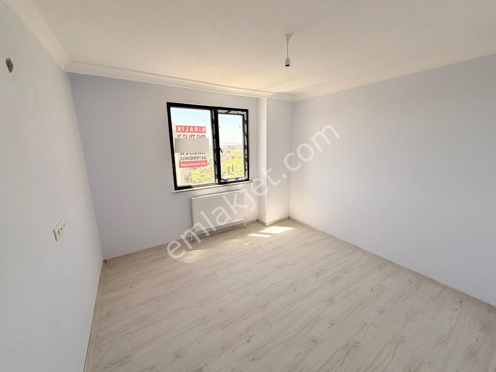 Çayırova Emek Mahallesinde Kiralık 2+1 Daire - Görsel 3
