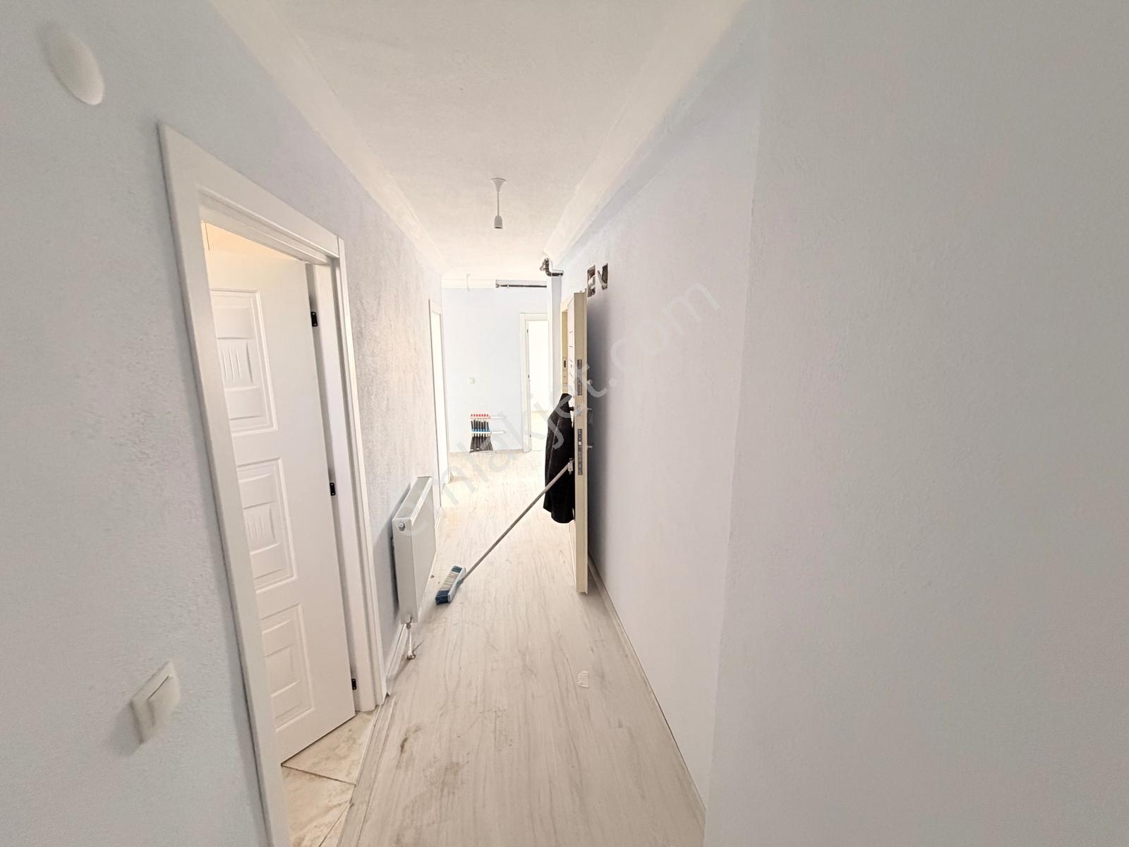Çayırova Emek Mahallesinde Kiralık 2+1 Daire - Görsel 12