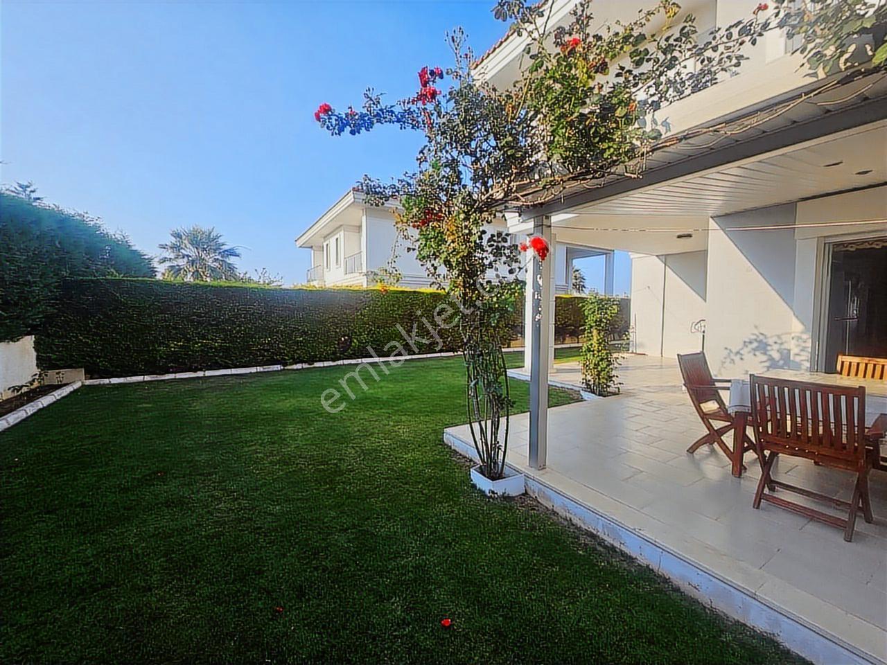 İzmir Çeşme Paşalimanı Full Deniz Manzaralı Müstakil Lüks Villa - Görsel 33