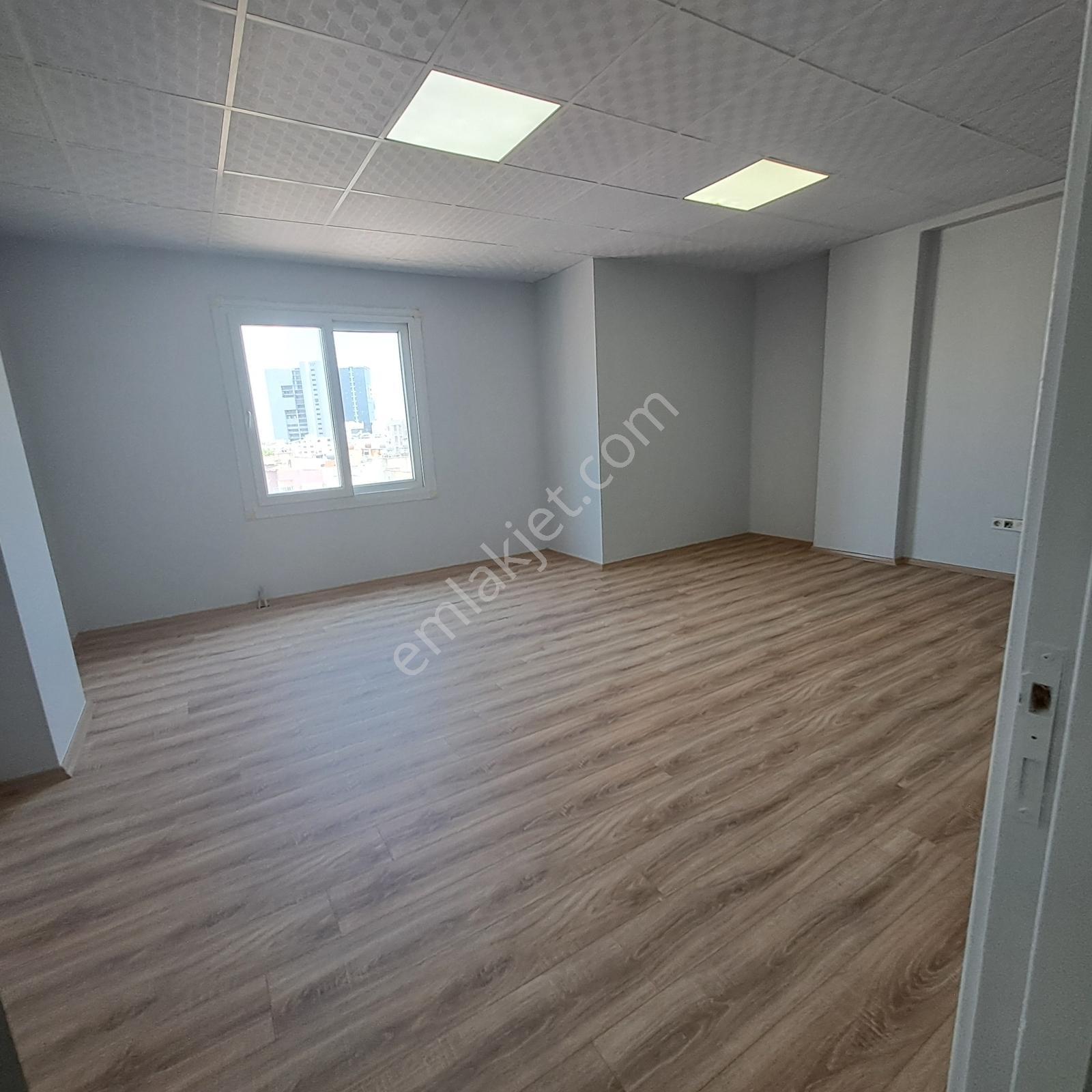 Asya' Dan Adliye Civarı Ofis-büro - Görsel 6