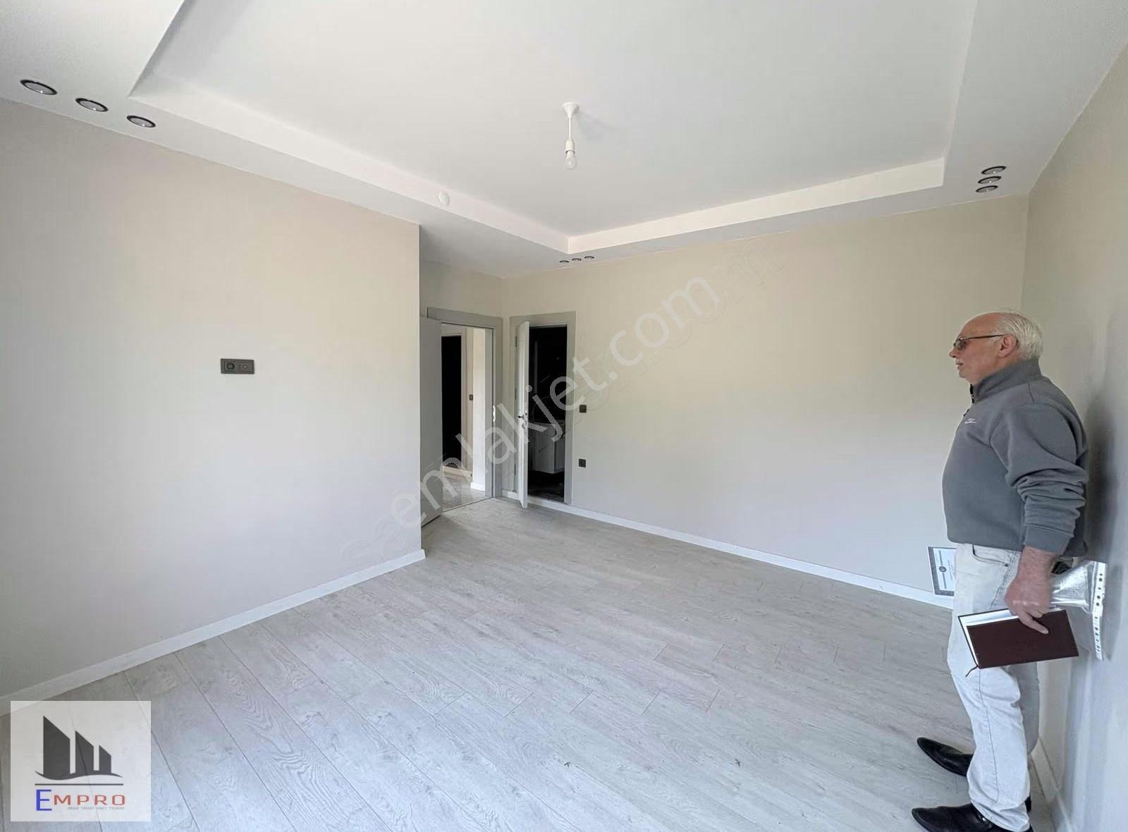 Merkezi Konumda Süper Lüks Kiralık Daire - Görsel 13