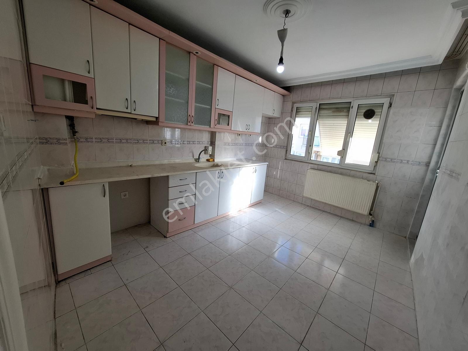 Akhisar İnönü Fahri Sertel Emlaktan Kiralık 3+1 Ofis Daire - Görsel 6