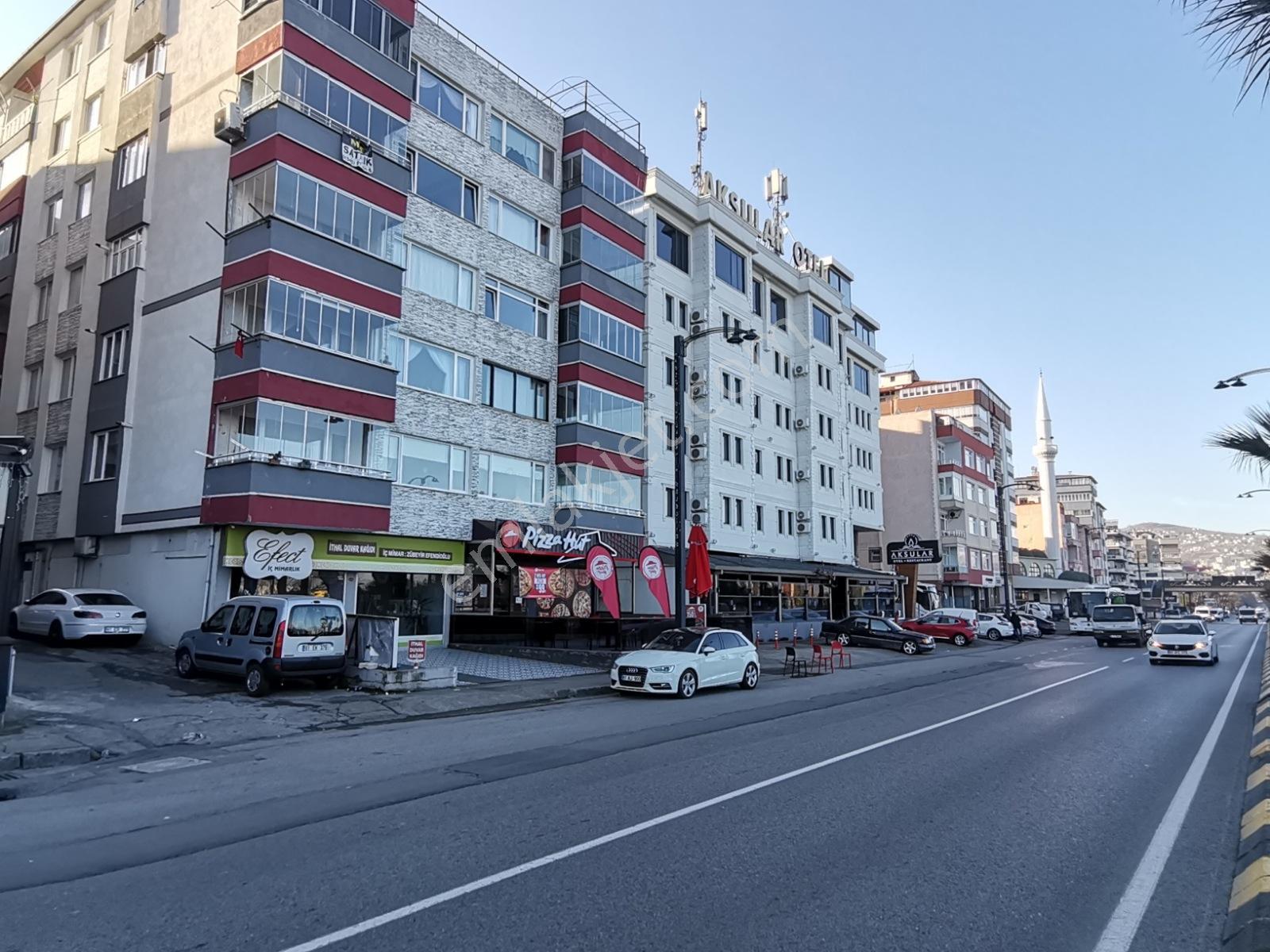 Toklu Devlet Sahil Yolunda Acil Satılık Dükkan Kurumsal Kiracılı - Görsel 31