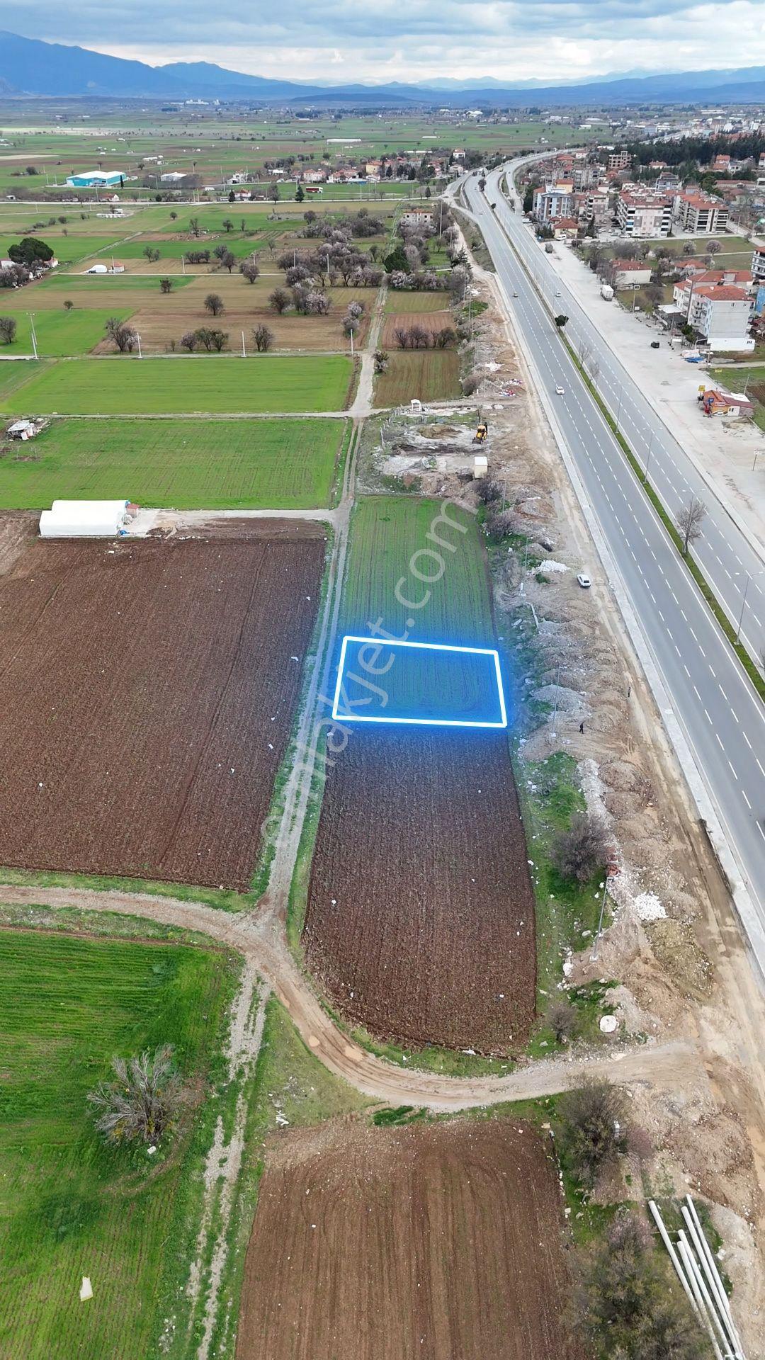 Şahin Emlaktan Acıpayam Aşağı Mah. 510 M² Satılık Ticari Arsa - Görsel 4