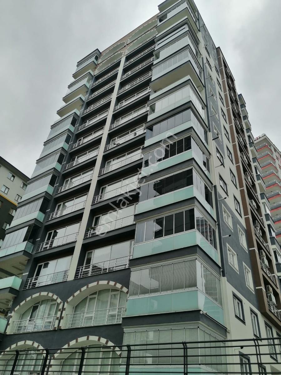 Yalıncak Sultan Park Sitesi Satılık Daire 5+1 Doğalgaz Asansör