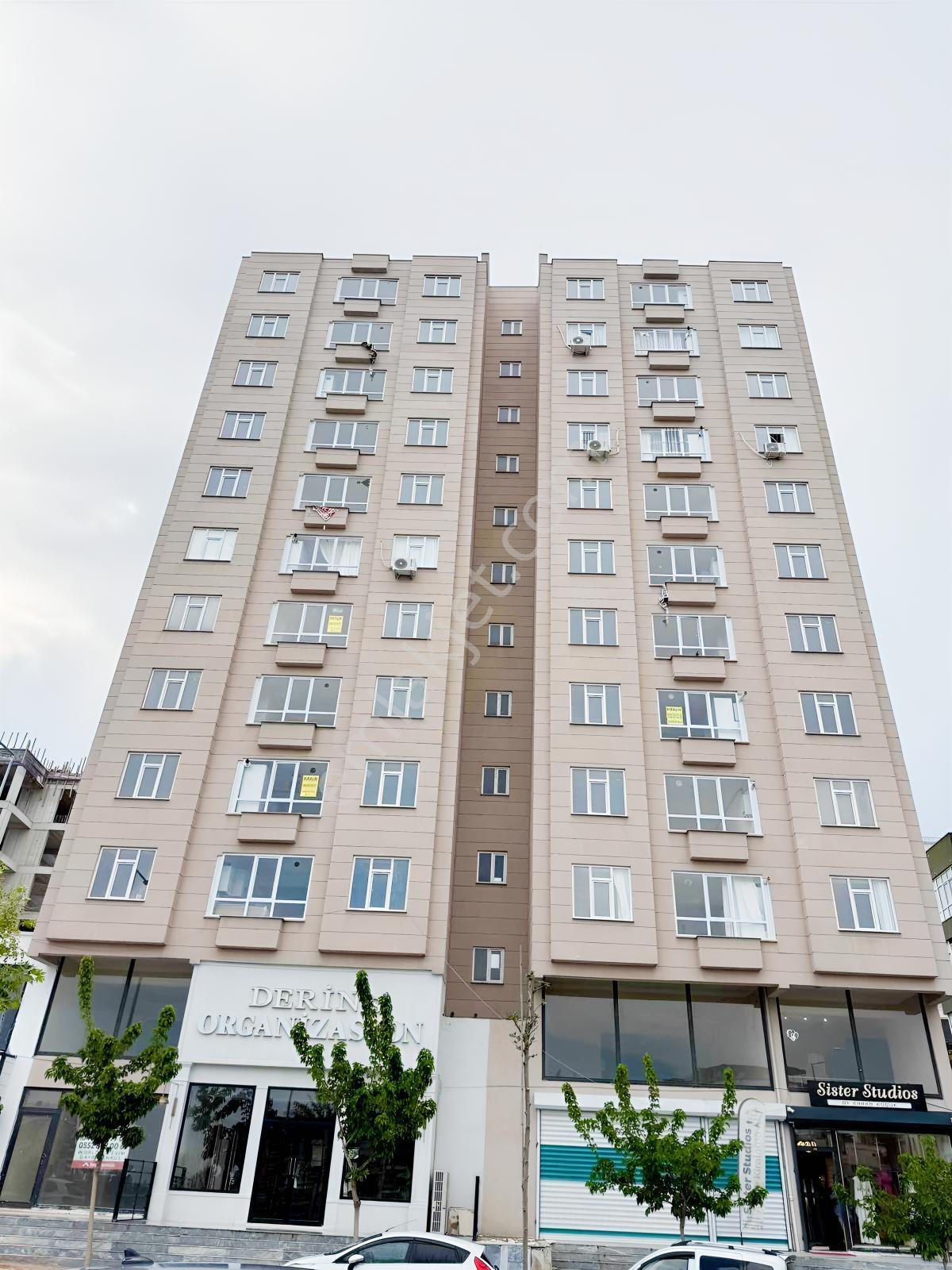 Çırağan Gayrimenkul'den Karaköprü Karşıyaka'da Satılık 3+1 Daire