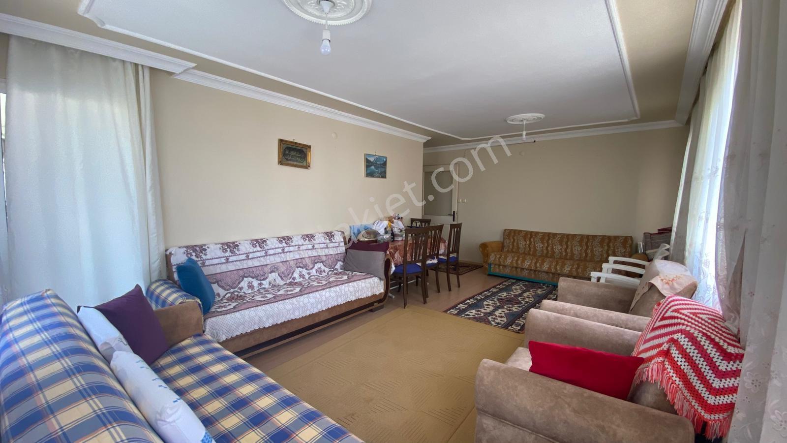 Buket Emlaktan Satılık 3+1 Daire Doğalgazlı Asansörlü - Görsel 9
