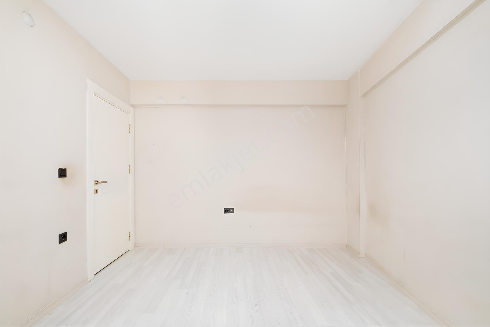 Remax Advantege'den Mollarapta Okulun Karşında Satılık 3+1 Daire - Görsel 16