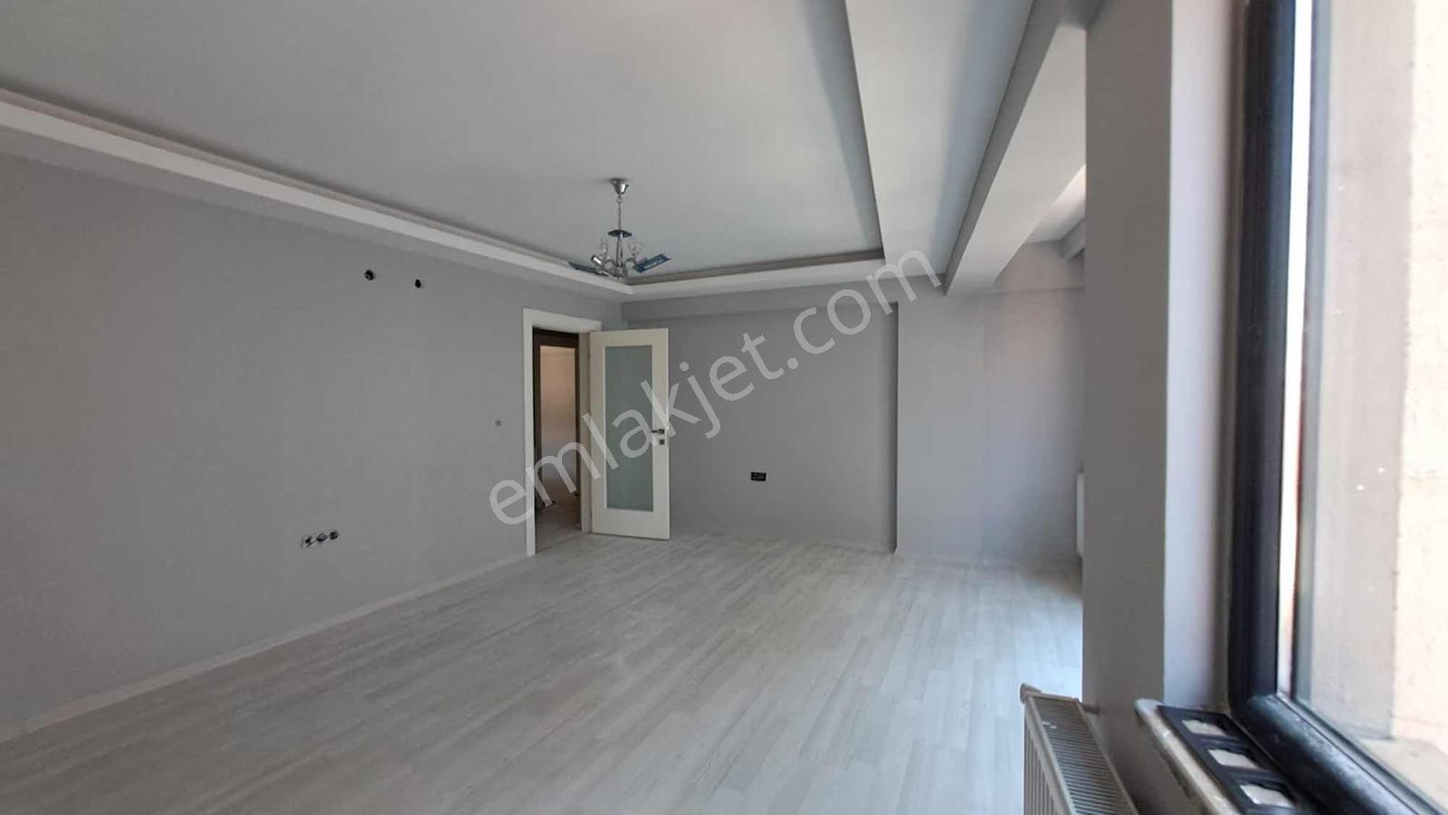 Remax Advantege'den Mollarapta Okulun Karşında Satılık 3+1 Daire - Görsel 23