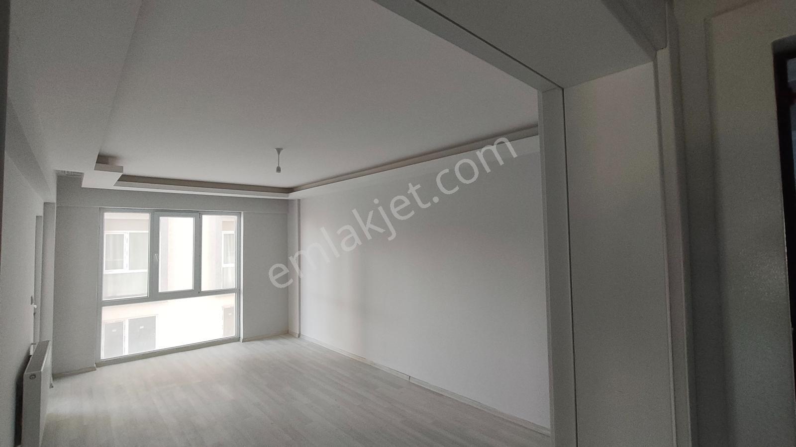 Demirtaş Sakarya'da Sitede Geniş Balkonlu 2+1 Lüks Daire - Görsel 6