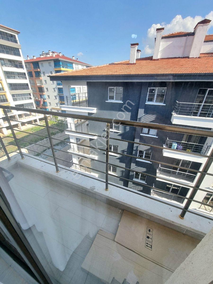 Feridunçelik Te Cadde Üzerinde Eşyalı 7.katta Kiralık Daire - Görsel 27