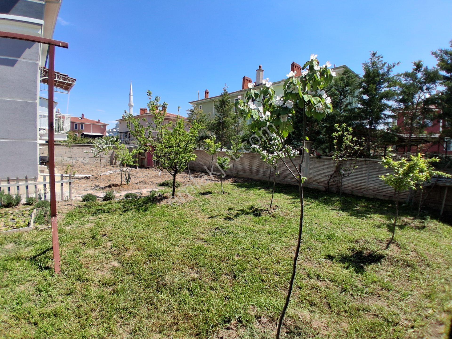 Karaaslan Mahallesin De Acil Satılık 7+1 Villa - Görsel 7