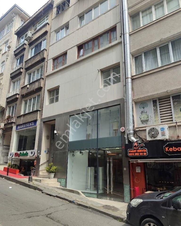 Halaskargazi Cad 1 Dk 4 Katlı 600 M2 İşyeri Mağaza - Görsel 21