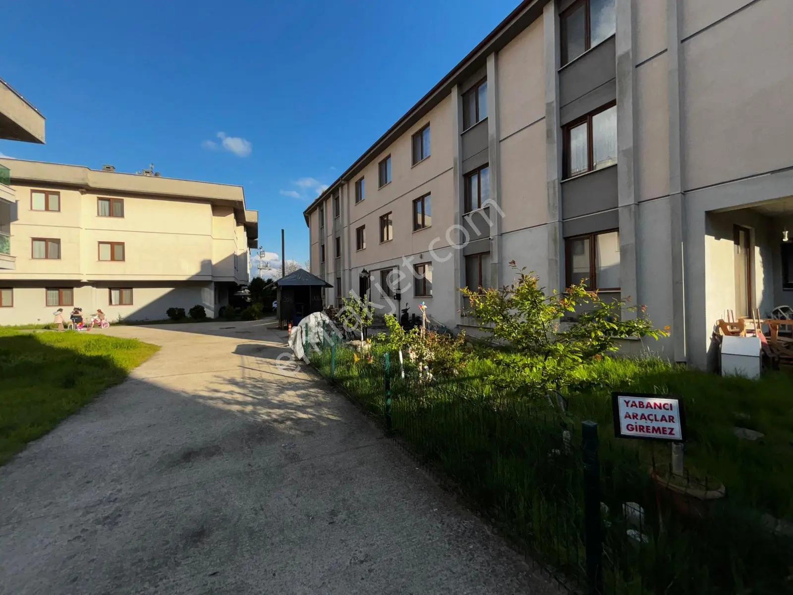 Öğeretmen'den Site İçi Ara Kat 145m² Ebeveyn Banyolu Fırsat 3+1 - Görsel 17