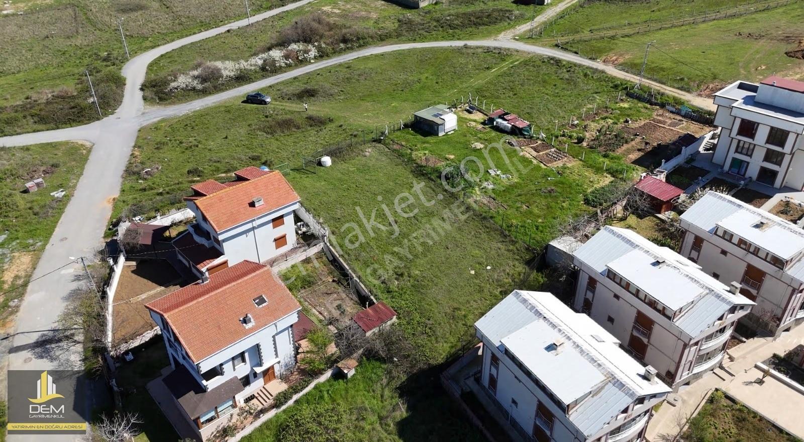 Arnavutköy Karaburun'da Villa İmarlı Satılık Arsa - Görsel 2