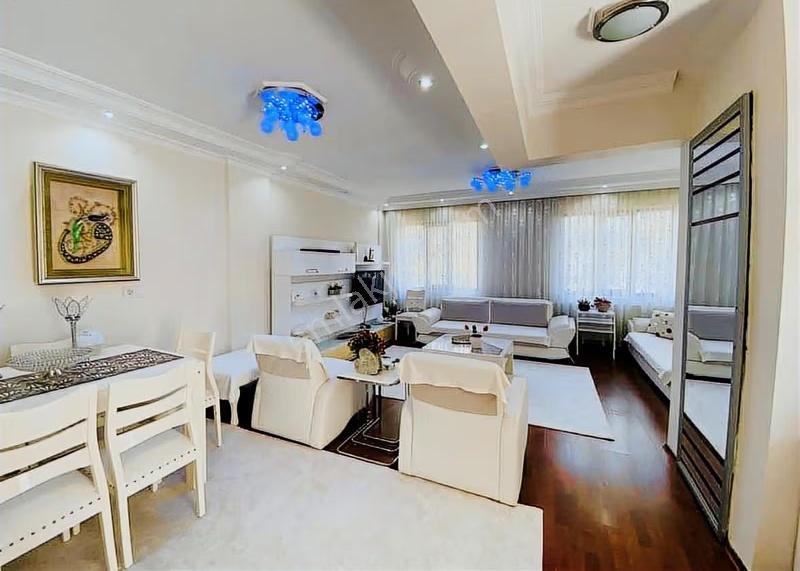 Yenişehir Mahallesi Koşu Yolu'na Yakın Tripleks Satılık Villa - Görsel 17