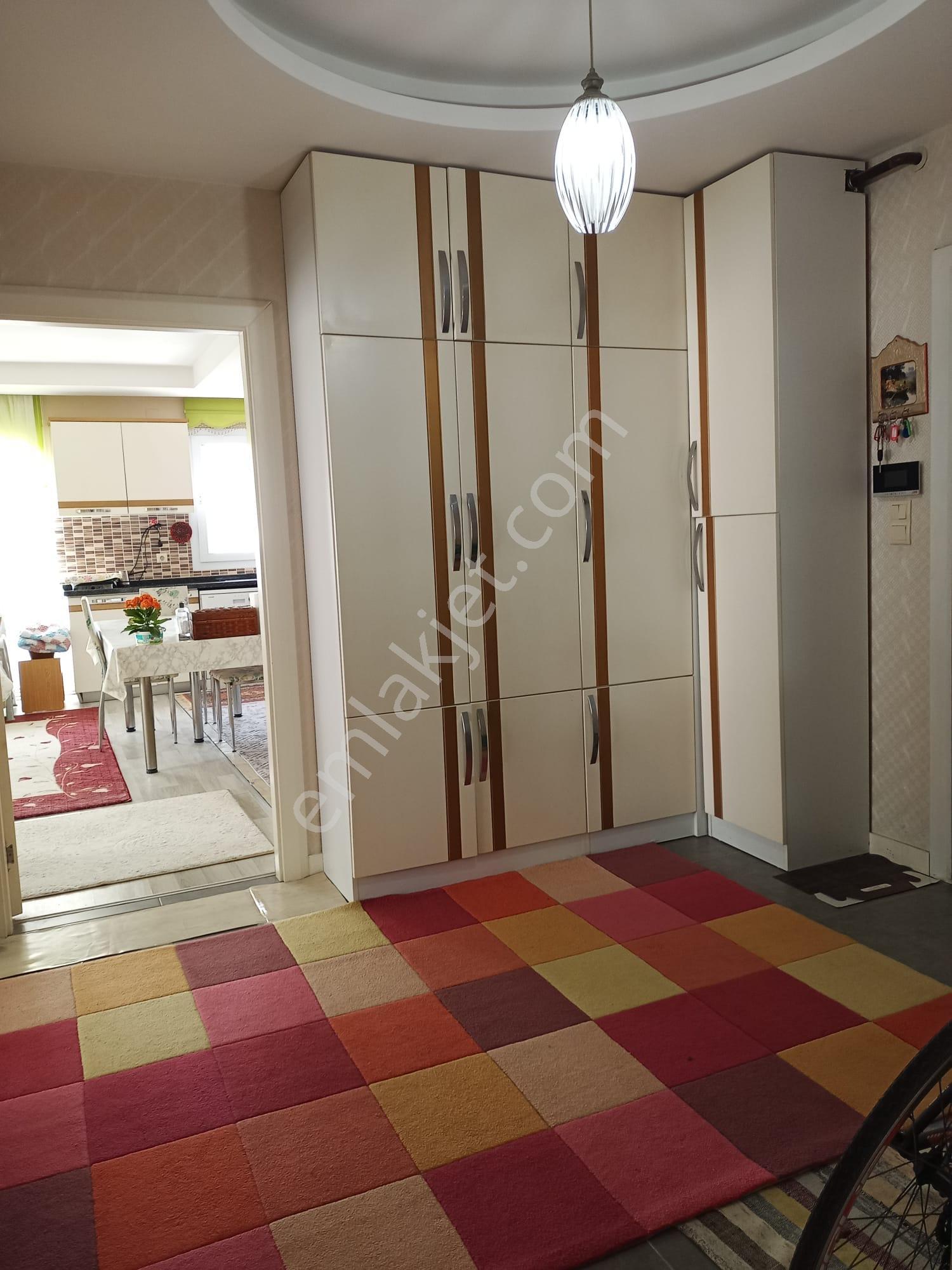 Ilk Sahıbınden Okan Merzecıde Merkezı Konumda 4+1 Ferah Daire - Görsel 4