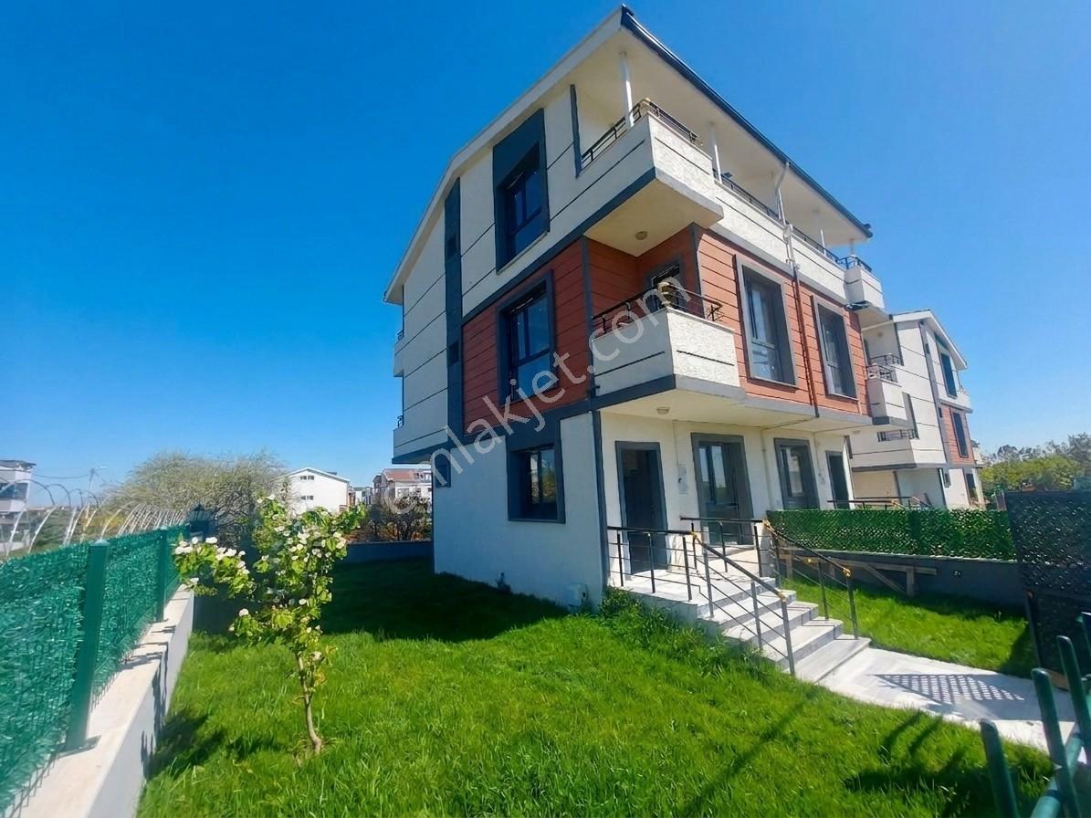 Yeniçiftlik Merkezde En Güzel Konumda 4+1 Bahçeli Yazlık Villa - Görsel 6