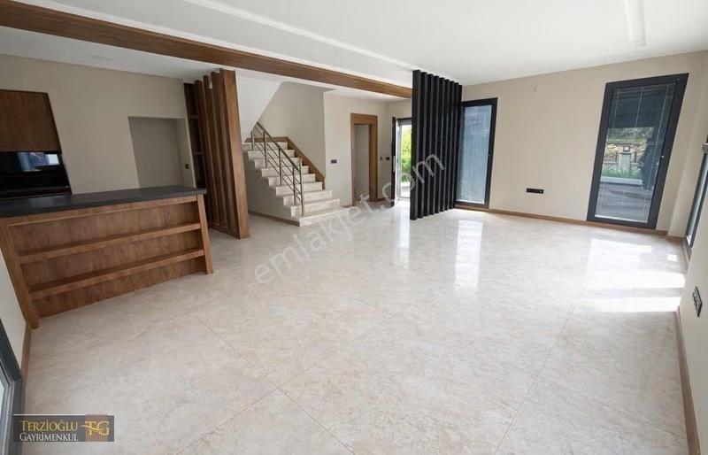 Terzioğlu'ndan Gürede Oteller Bölgesinde Satılık Deluxe3+1 Villa - Görsel 15