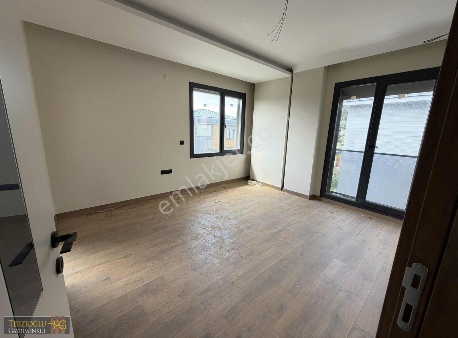 Terzioğlu'ndan Gürede Oteller Bölgesinde Satılık Deluxe3+1 Villa - Görsel 8