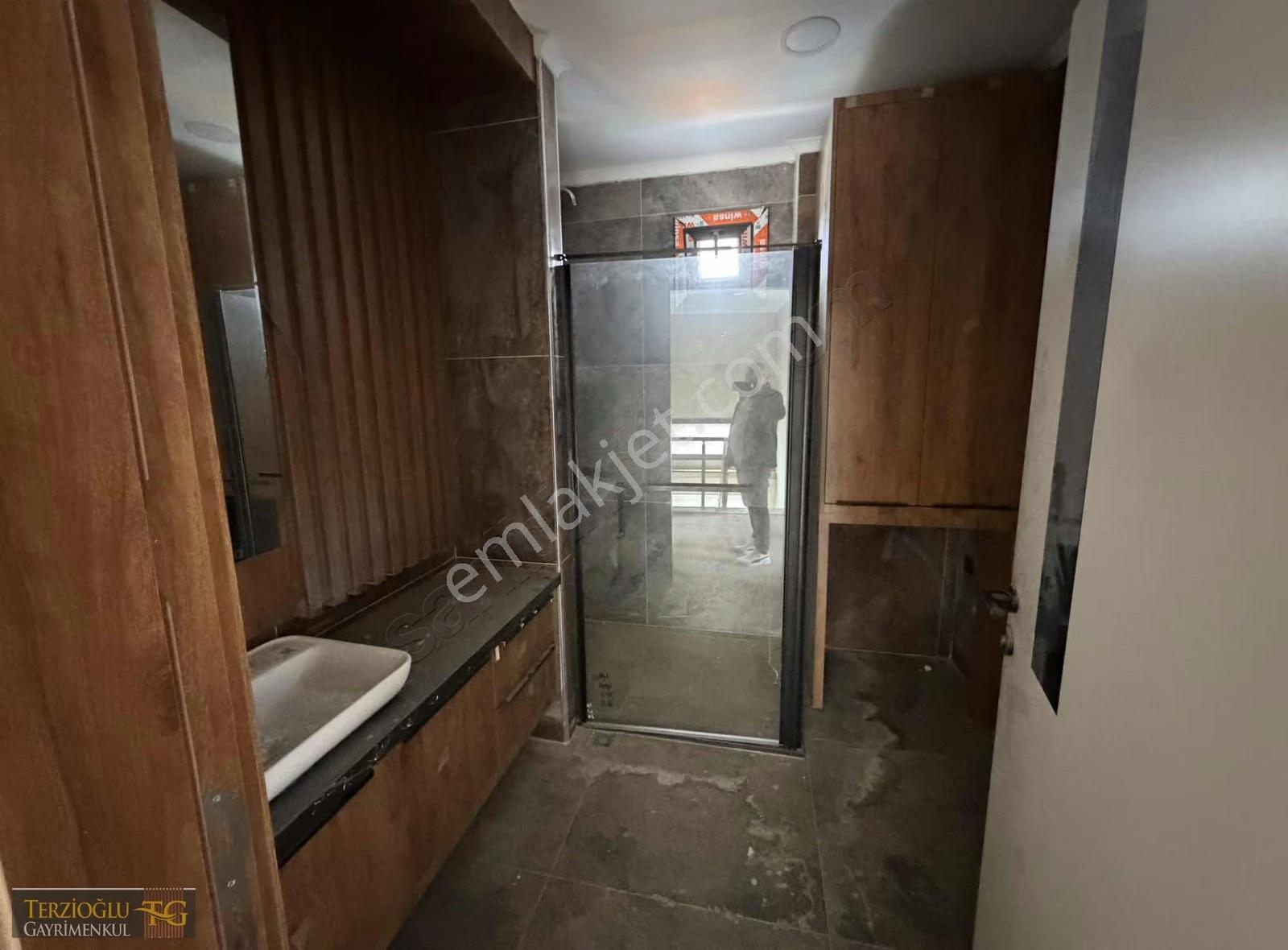 Terzioğlu'ndan Gürede Oteller Bölgesinde Satılık Deluxe3+1 Villa - Görsel 31