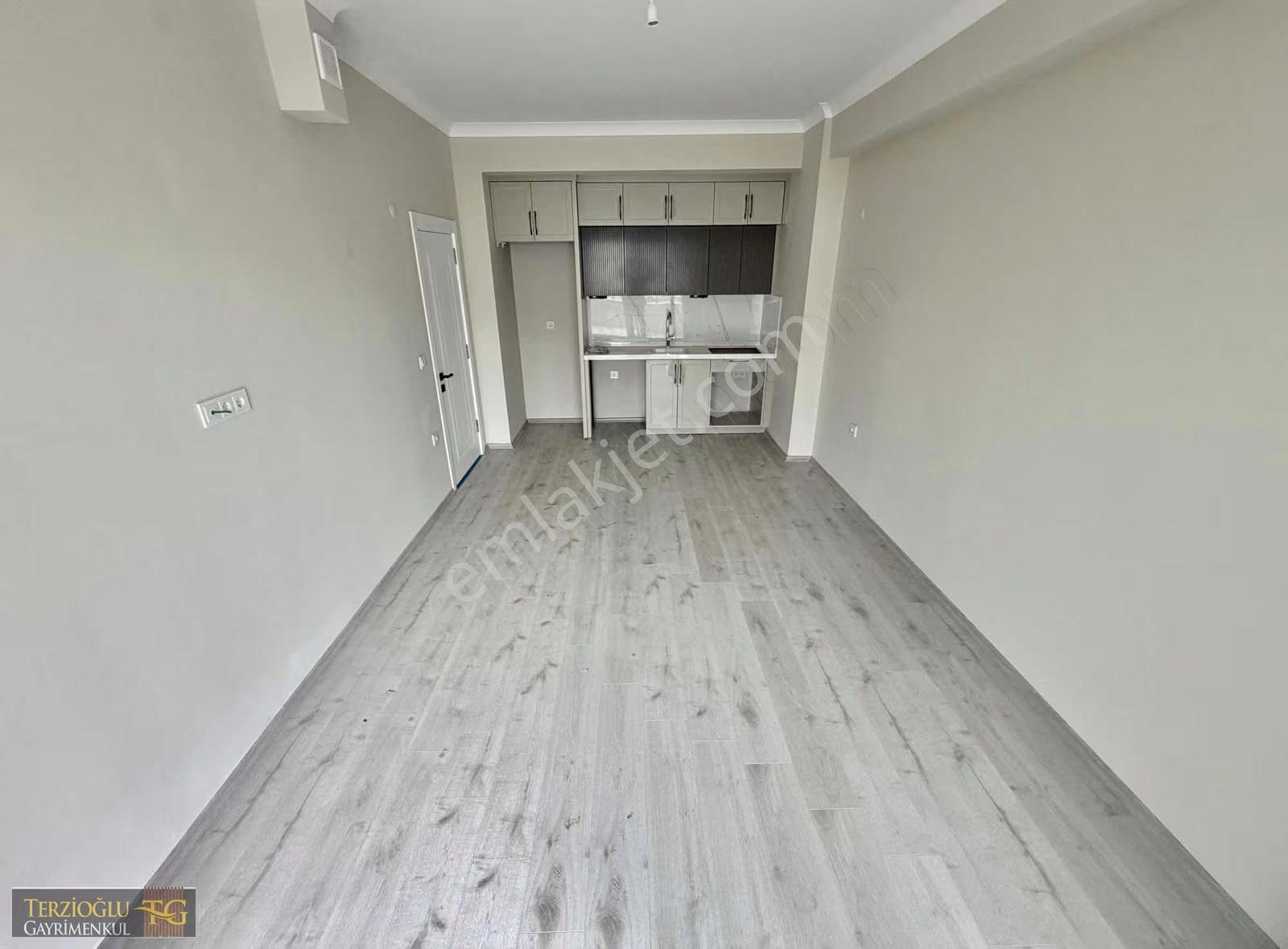 Terzioğlu'ndan Güre De Denize 200 Metre Sıfır 1+1 Bahçeli Daire - Görsel 9