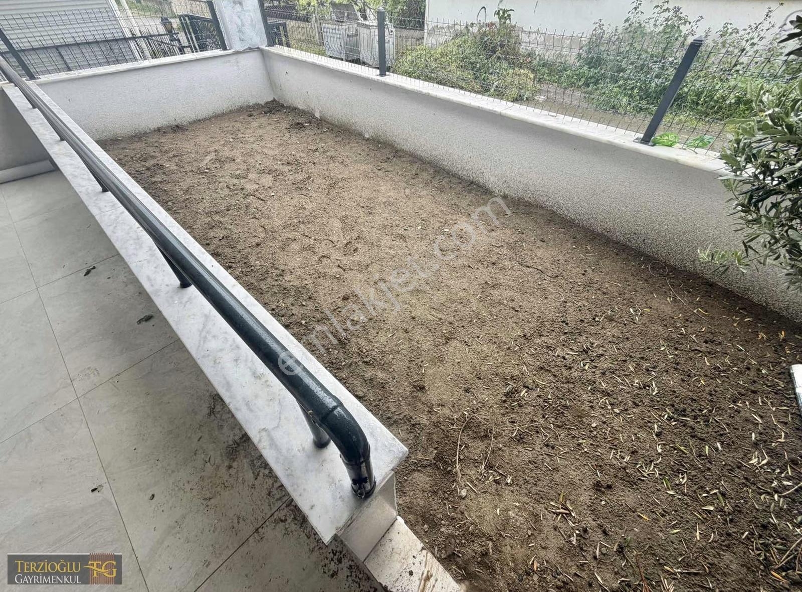Terzioğlu'ndan Güre De Denize 200 Metre Sıfır 1+1 Bahçeli Daire - Görsel 15
