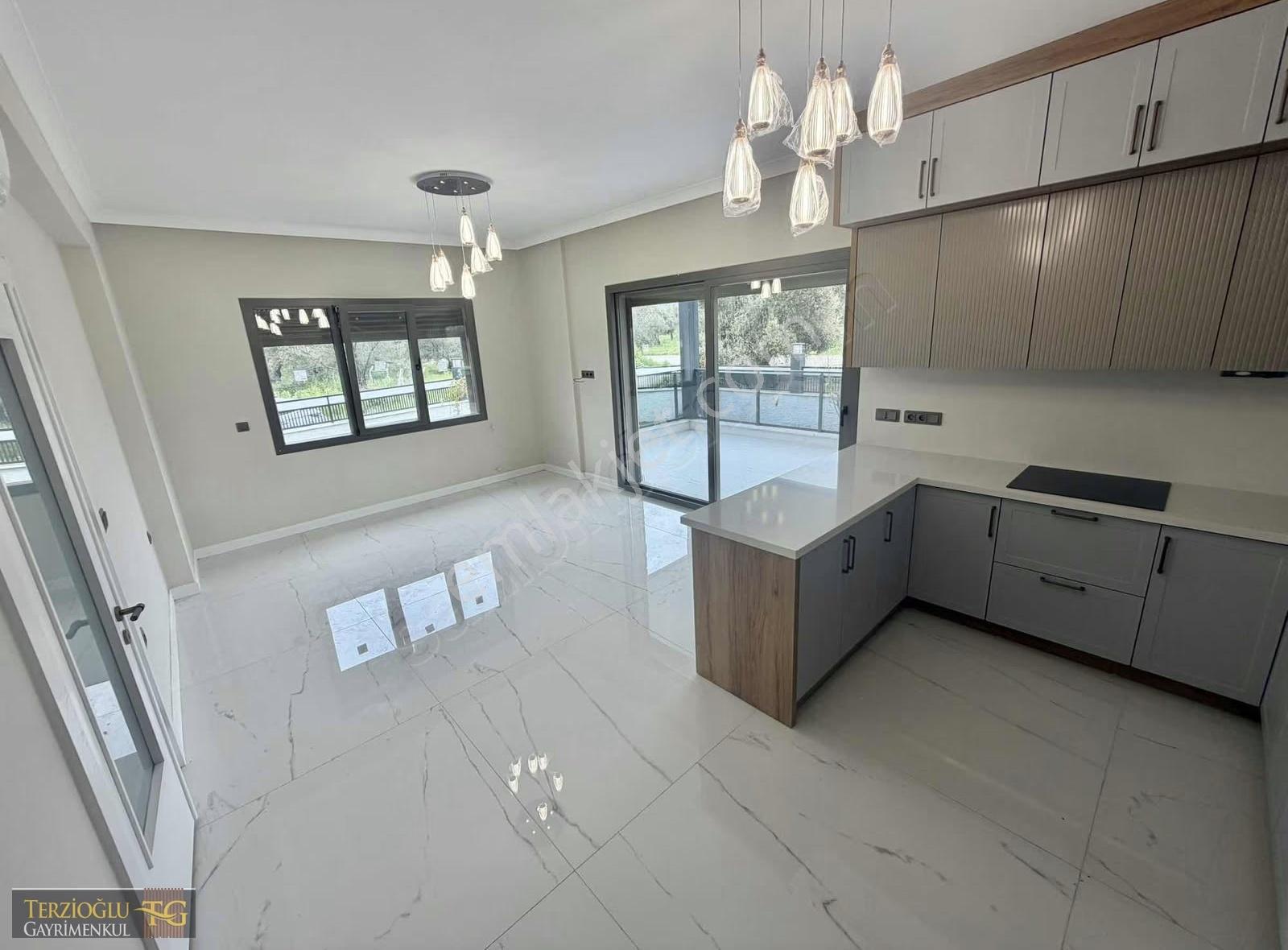 Terzioğlu'ndan Güre De Denize 600 Mt Muhteşem 4+1 Sıfır Villa - Görsel 14
