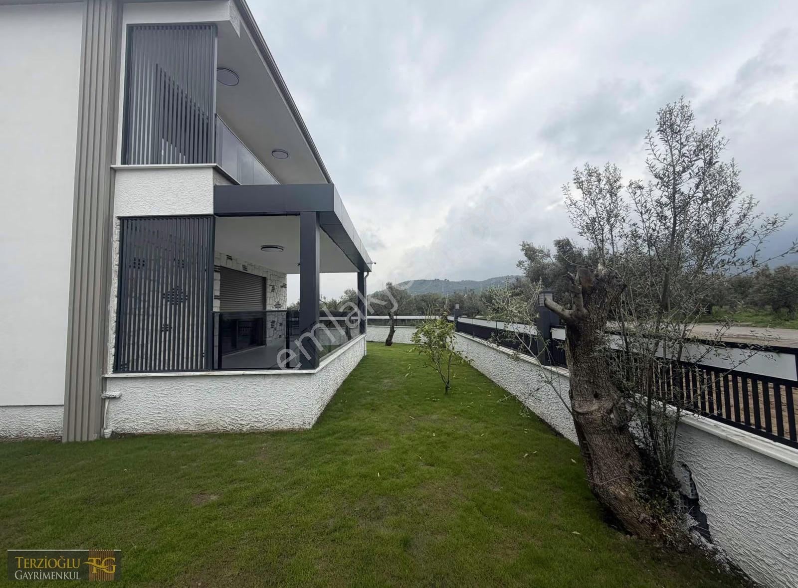 Terzioğlu'ndan Güre De Denize 600 Mt Muhteşem 4+1 Sıfır Villa - Görsel 34