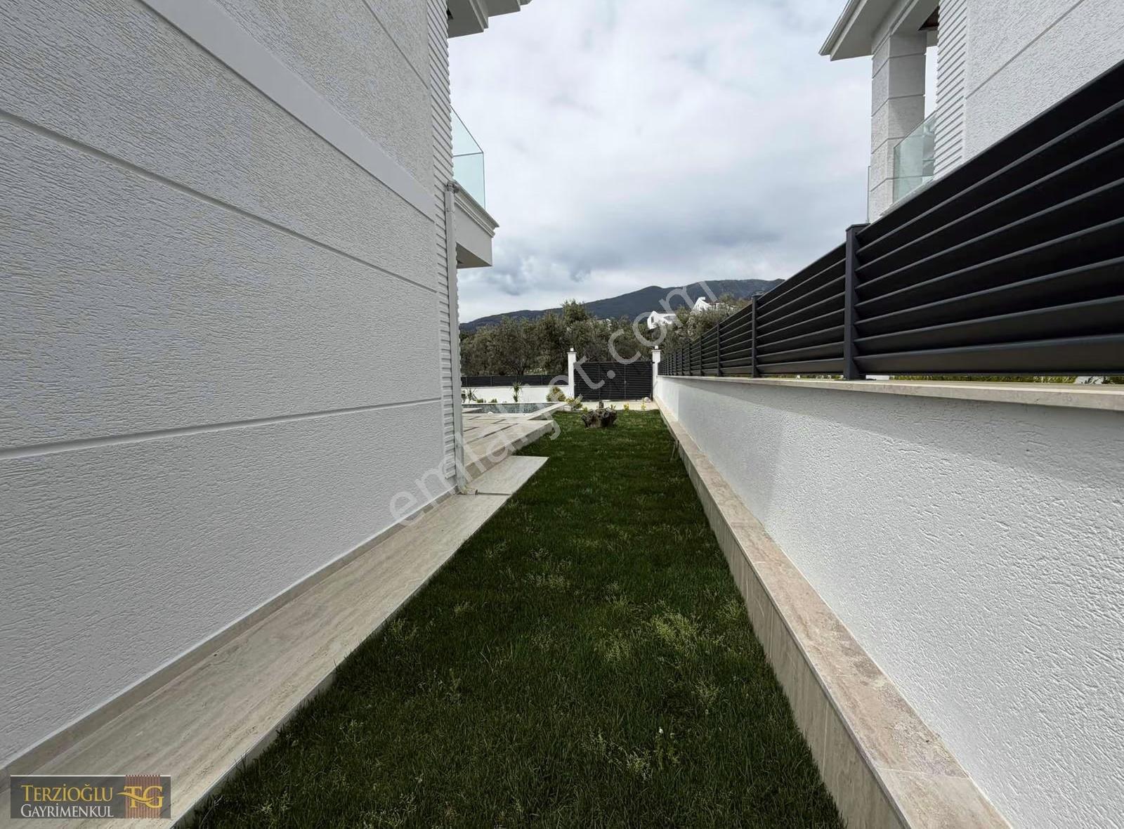 Terzioğlu'ndan Gürede 400 M2 Arsa Üzerinde 3+1 Deluxe Villa - Görsel 16