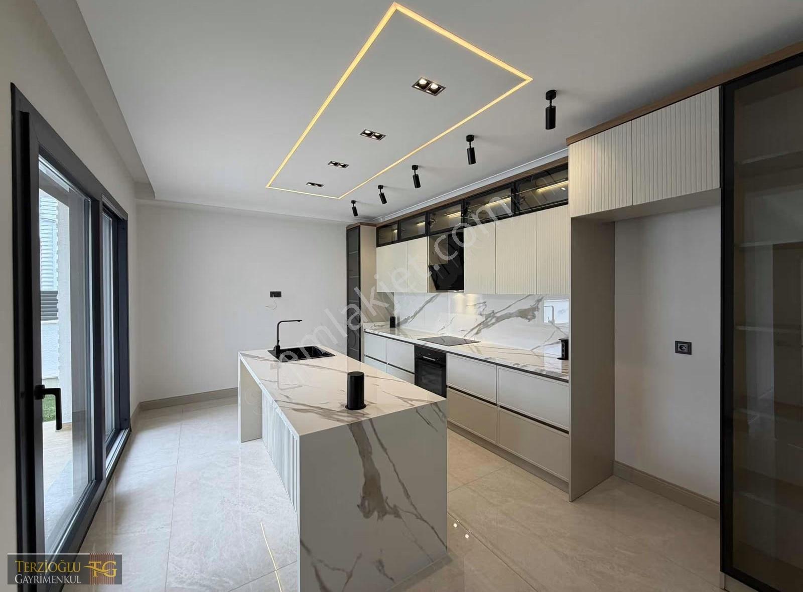 Terzioğlu'ndan Gürede 400 M2 Arsa Üzerinde 3+1 Deluxe Villa - Görsel 13