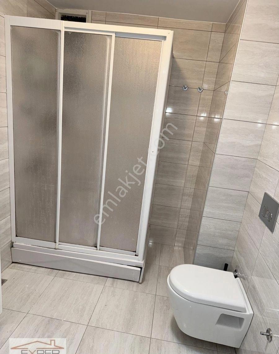 Sezai Selek Sokakta, Asansörlü 4.katta,130m2 Bakımlı Ferah Daire - Görsel 10