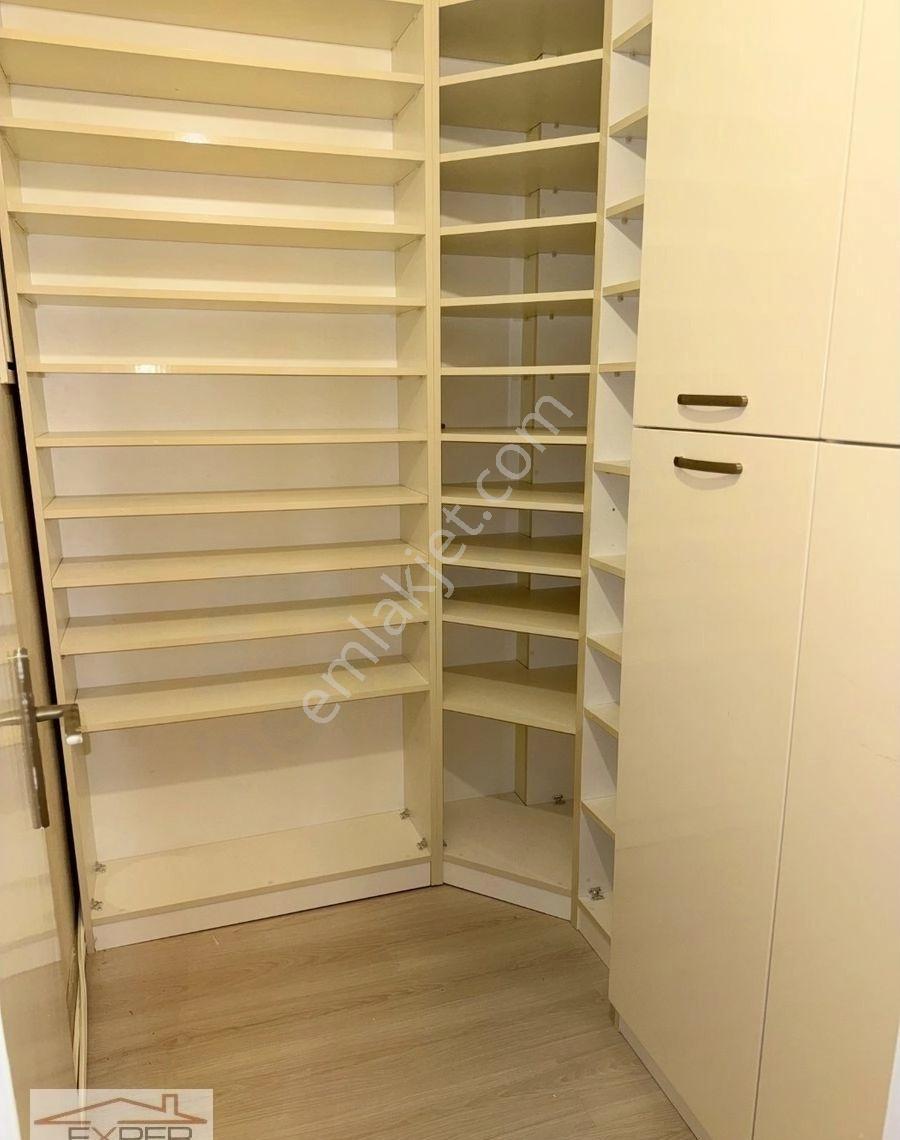 Sezai Selek Sokakta, Asansörlü 4.katta,130m2 Bakımlı Ferah Daire - Görsel 24