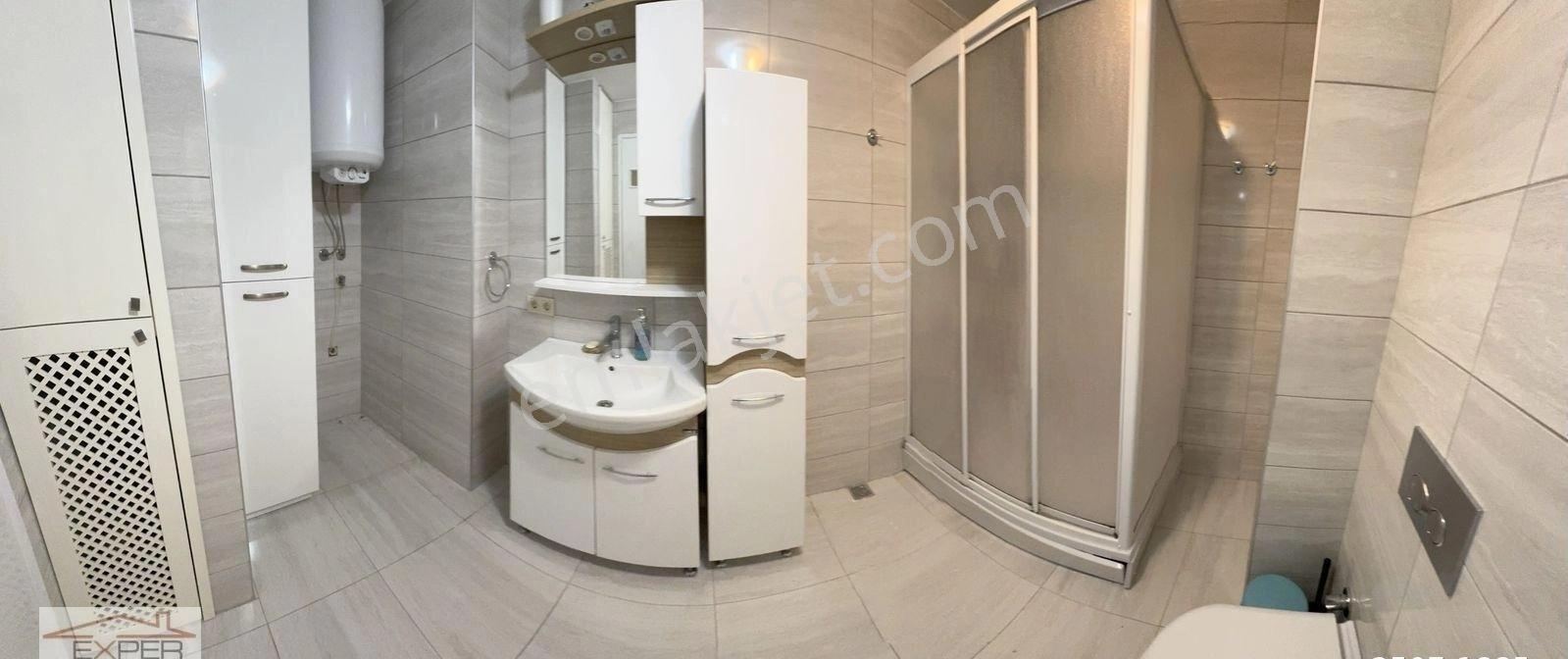 Sezai Selek Sokakta, Asansörlü 4.katta,130m2 Bakımlı Ferah Daire - Görsel 17