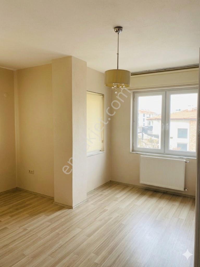 Century 21'den Güzelyalıda Deniz Manzaralı 6+2 Dubleks Daire! - Görsel 6