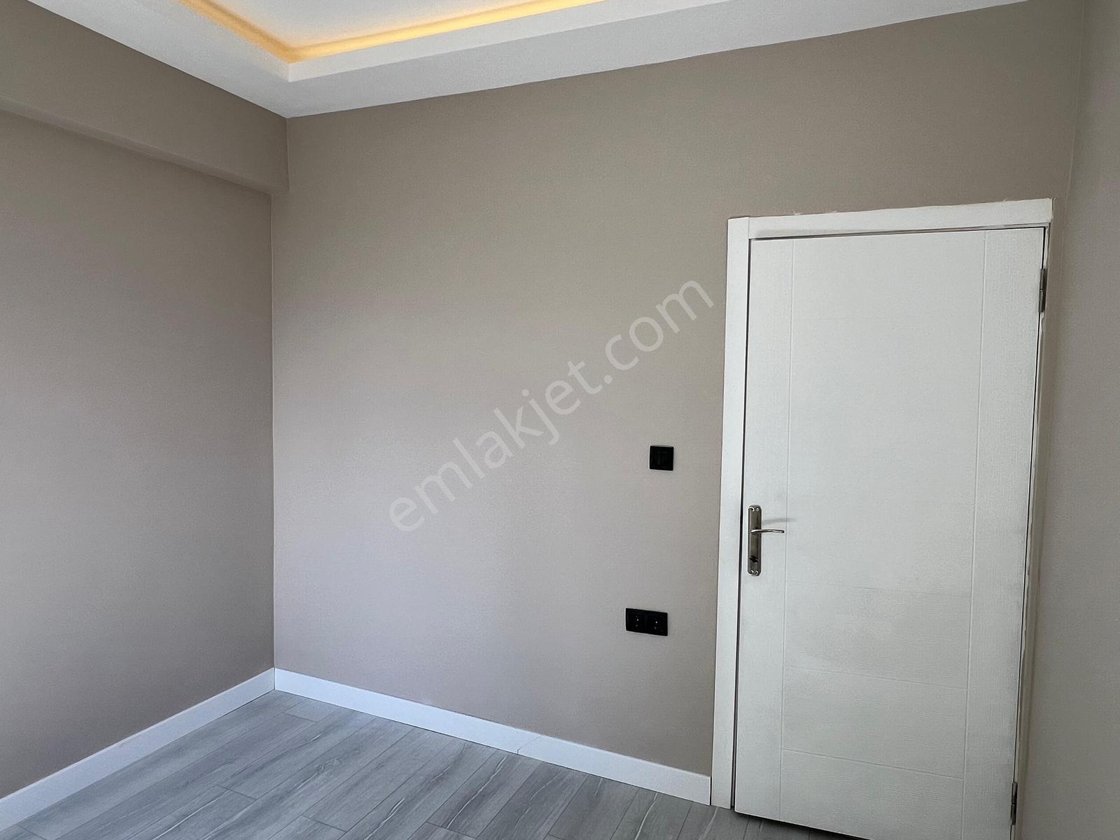Kartal'dan Batıkent İnönü Mah Merkezde Ara Kat Full + Full Yapıl - Görsel 7