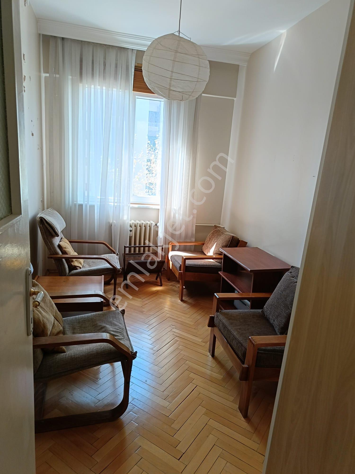 Erenköy Erdemir Sitesinde Güneye Bakan Eşyalı 3+1 Kiralık Daire - Görsel 28