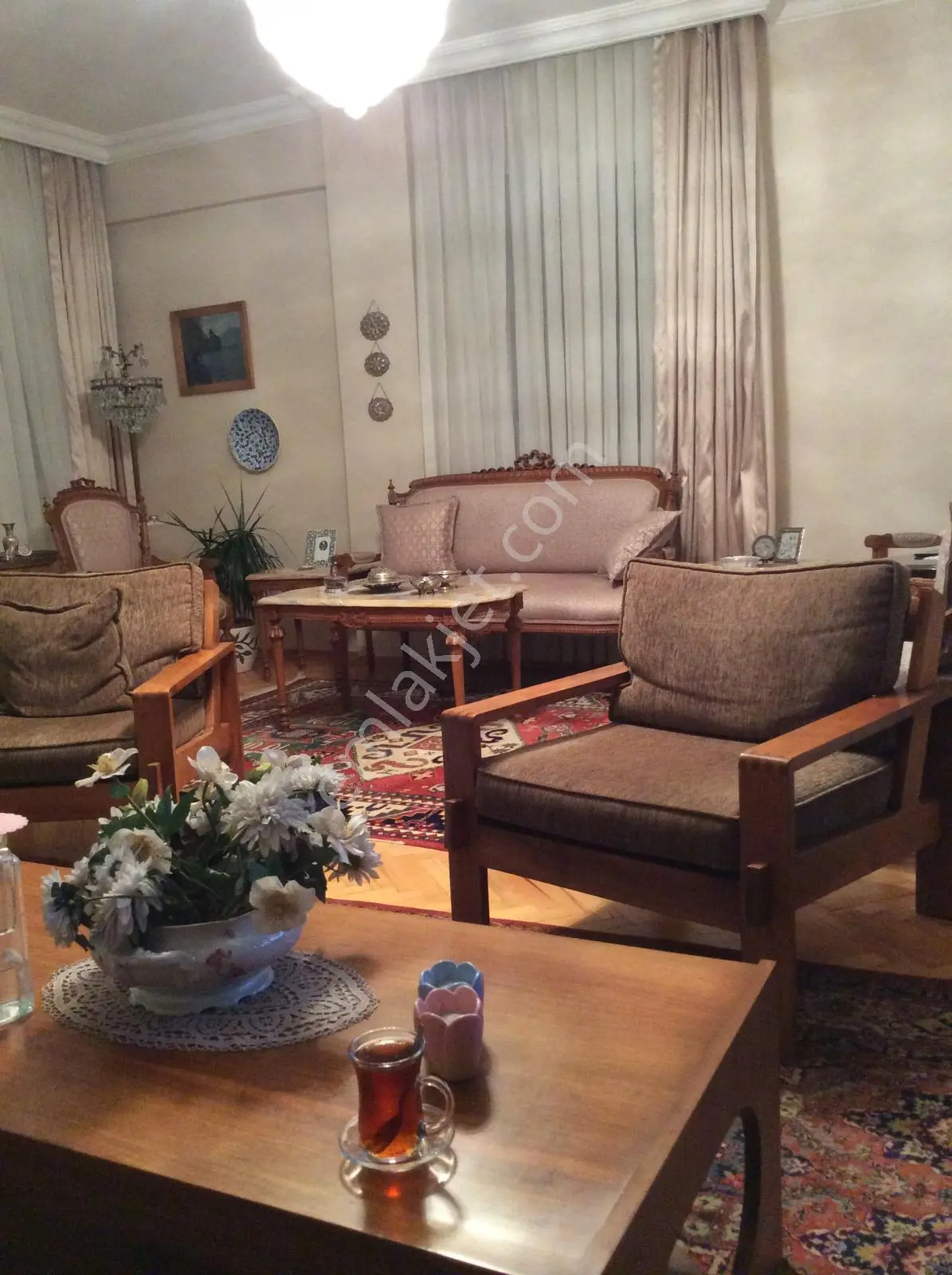 Erenköy Erdemir Sitesinde Güneye Bakan Eşyalı 3+1 Kiralık Daire - Görsel 2