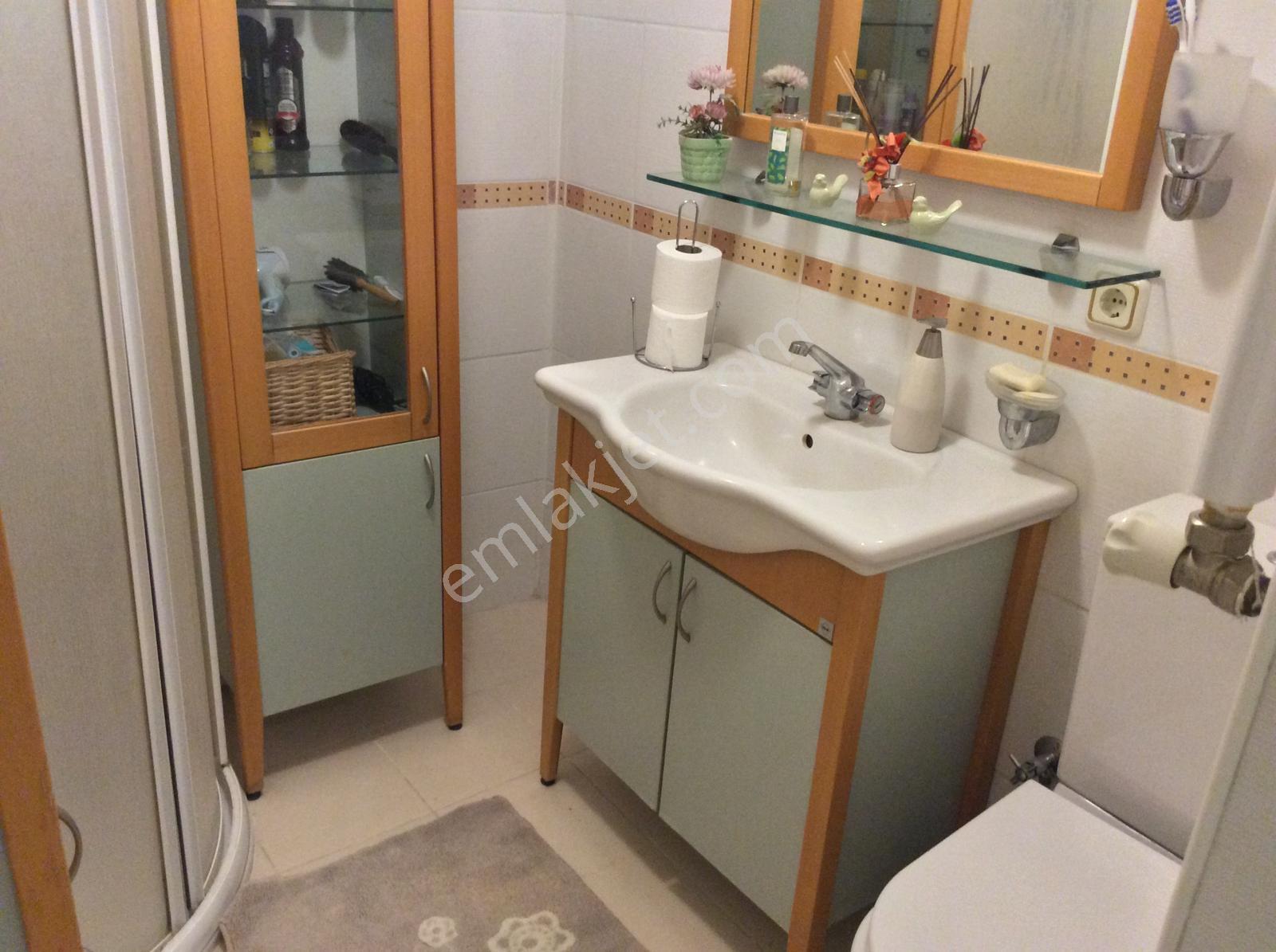 Erenköy Erdemir Sitesinde Güneye Bakan Eşyalı 3+1 Kiralık Daire - Görsel 10
