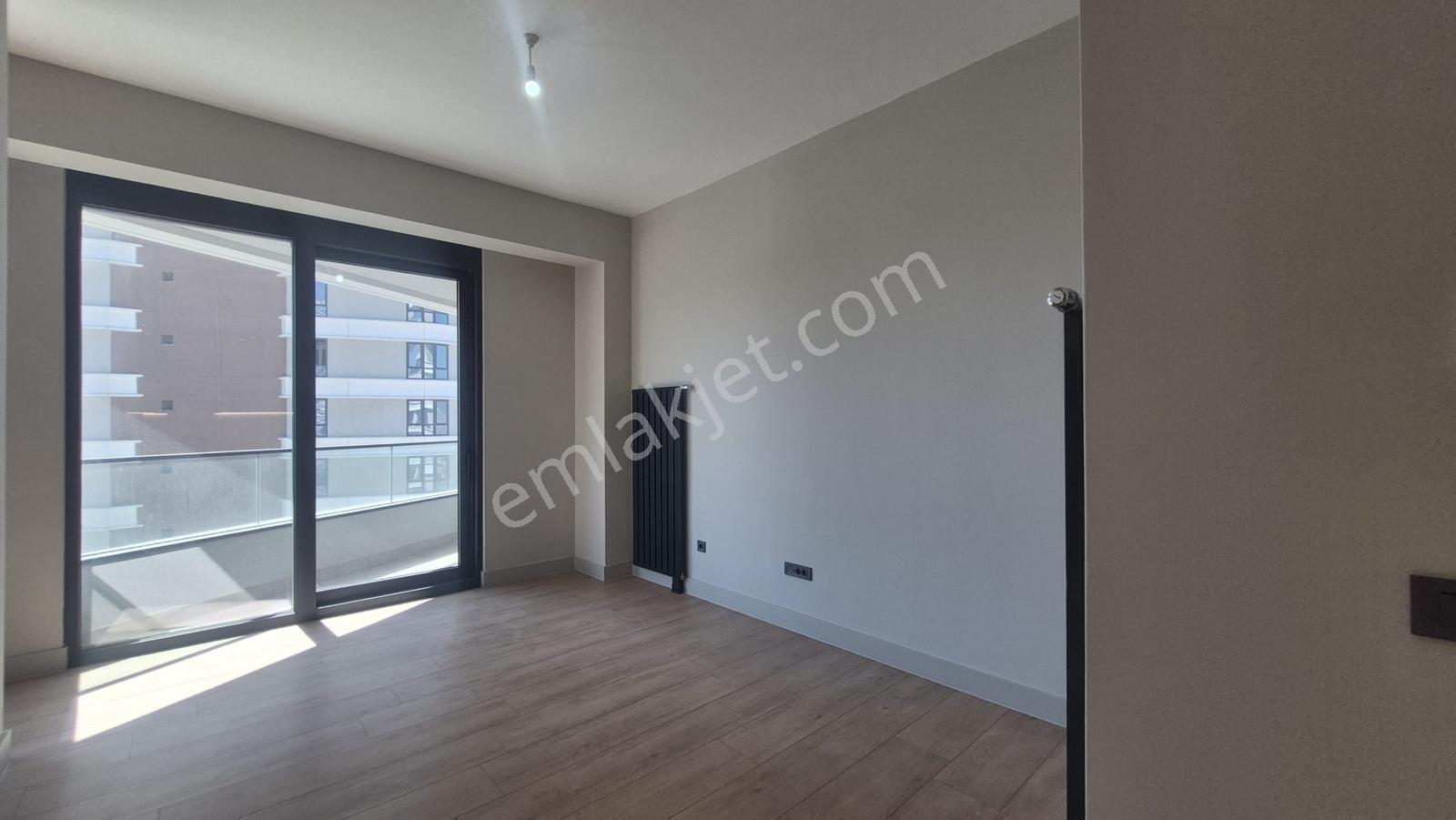 Evora İzmir' De Konut Ve Ofis Kullanımına Uygun 1+1 Kiralık - Görsel 7