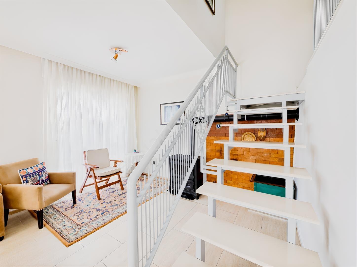 Çeşme Dalyan İyi Dostlar Sitesinde Deniz Manzaralı Satılık Villa - Görsel 35
