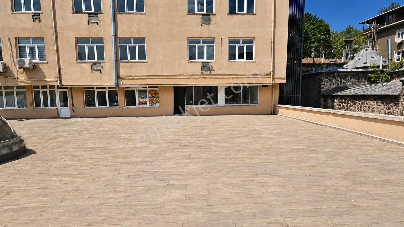 İzmit Fethiye'de Karagöz İş Hanında Kiralık Teraslı 75m² Ofis - Görsel 17
