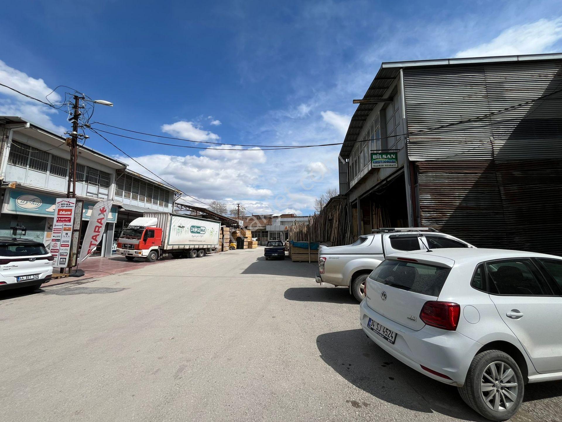 Kumsal'dan Çavuşoğlu Sanayi'de Ay-ka Karşısı Kiralık 440m2 Dükkan - Görsel 15