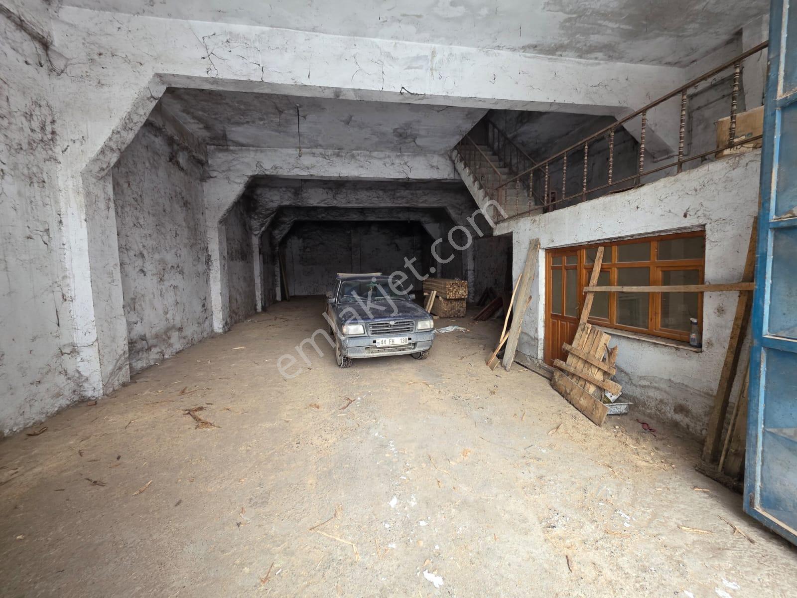 Kumsal'dan Çavuşoğlu Sanayi'de Ay-ka Karşısı Kiralık 440m2 Dükkan - Görsel 11