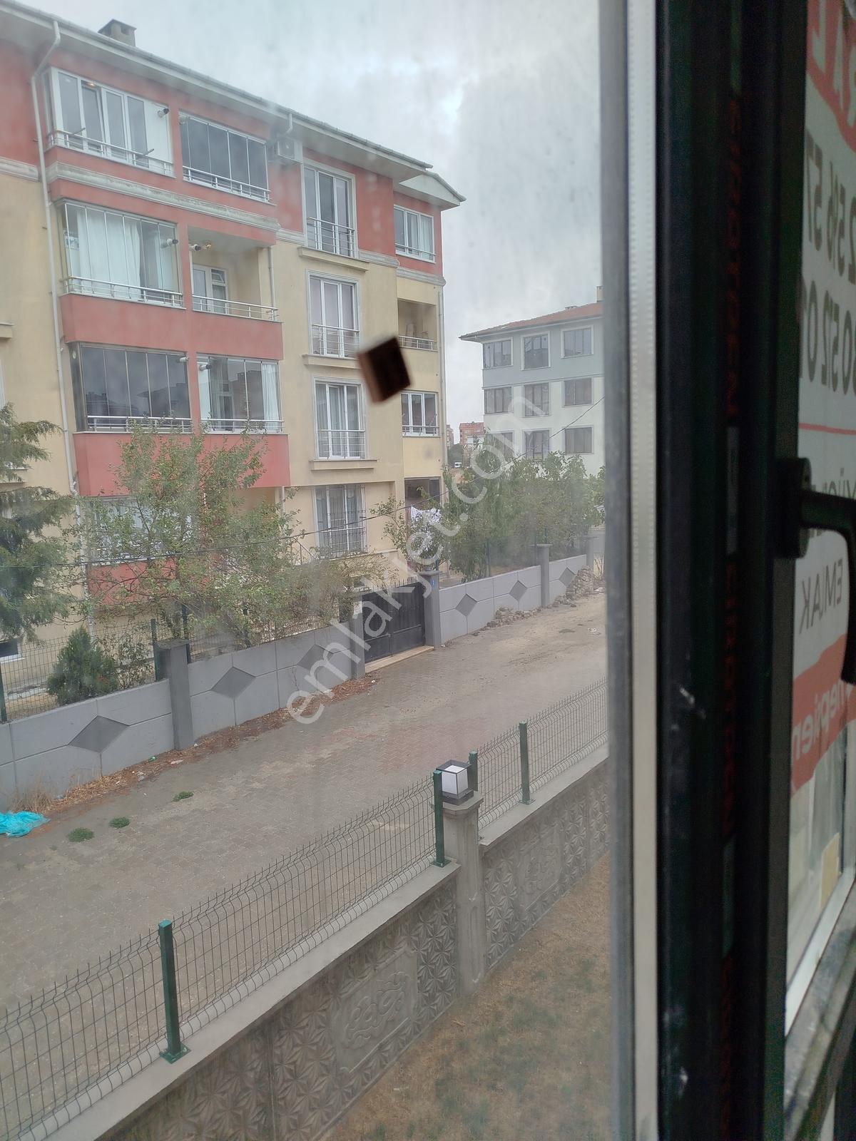 Çorlu Danış Lıfe Sitesinde Güney Cephe Satılık 1+1 Daire - Görsel 3