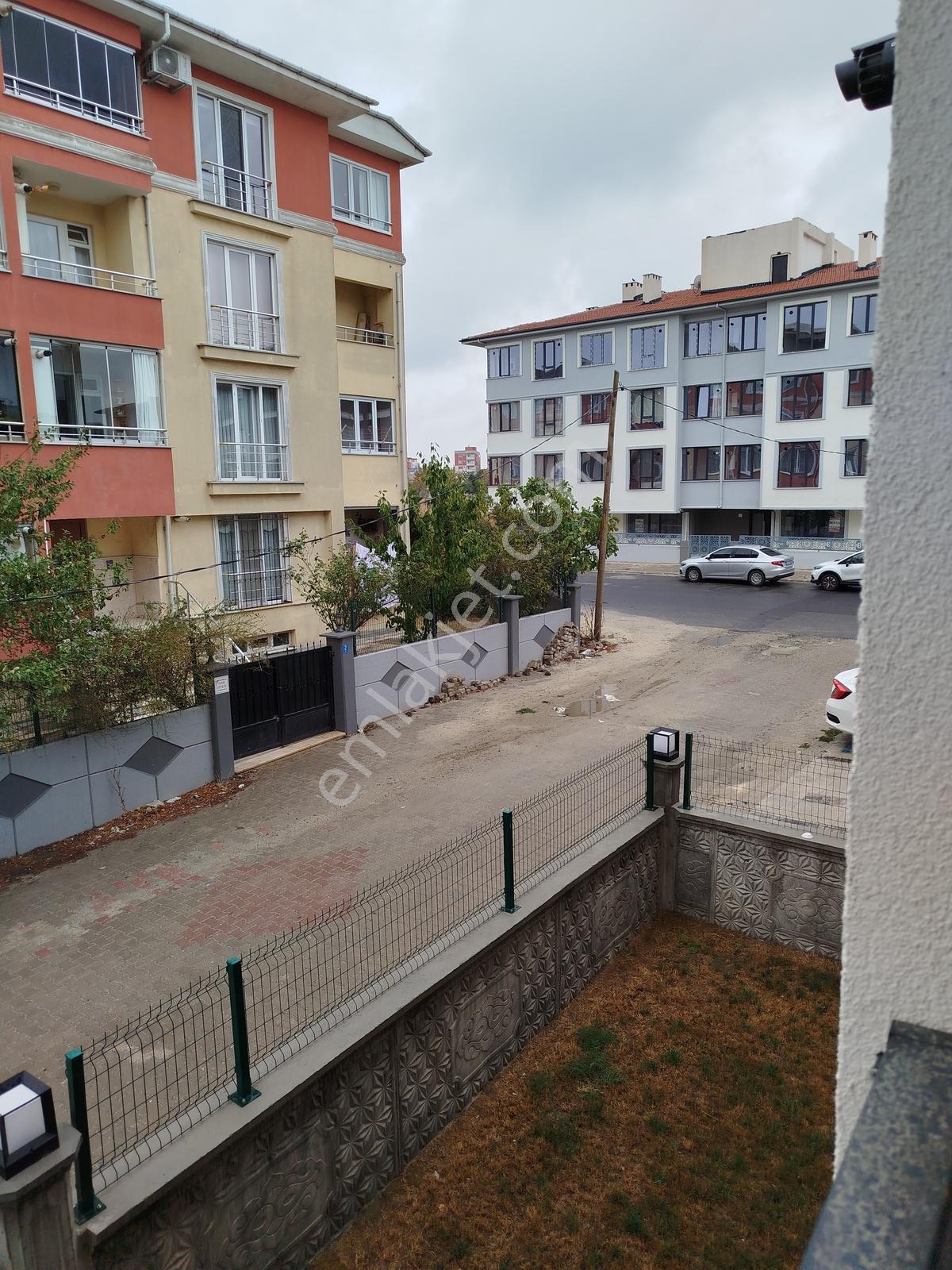 Çorlu Danış Lıfe Sitesinde Güney Cephe Satılık 1+1 Daire - Görsel 7
