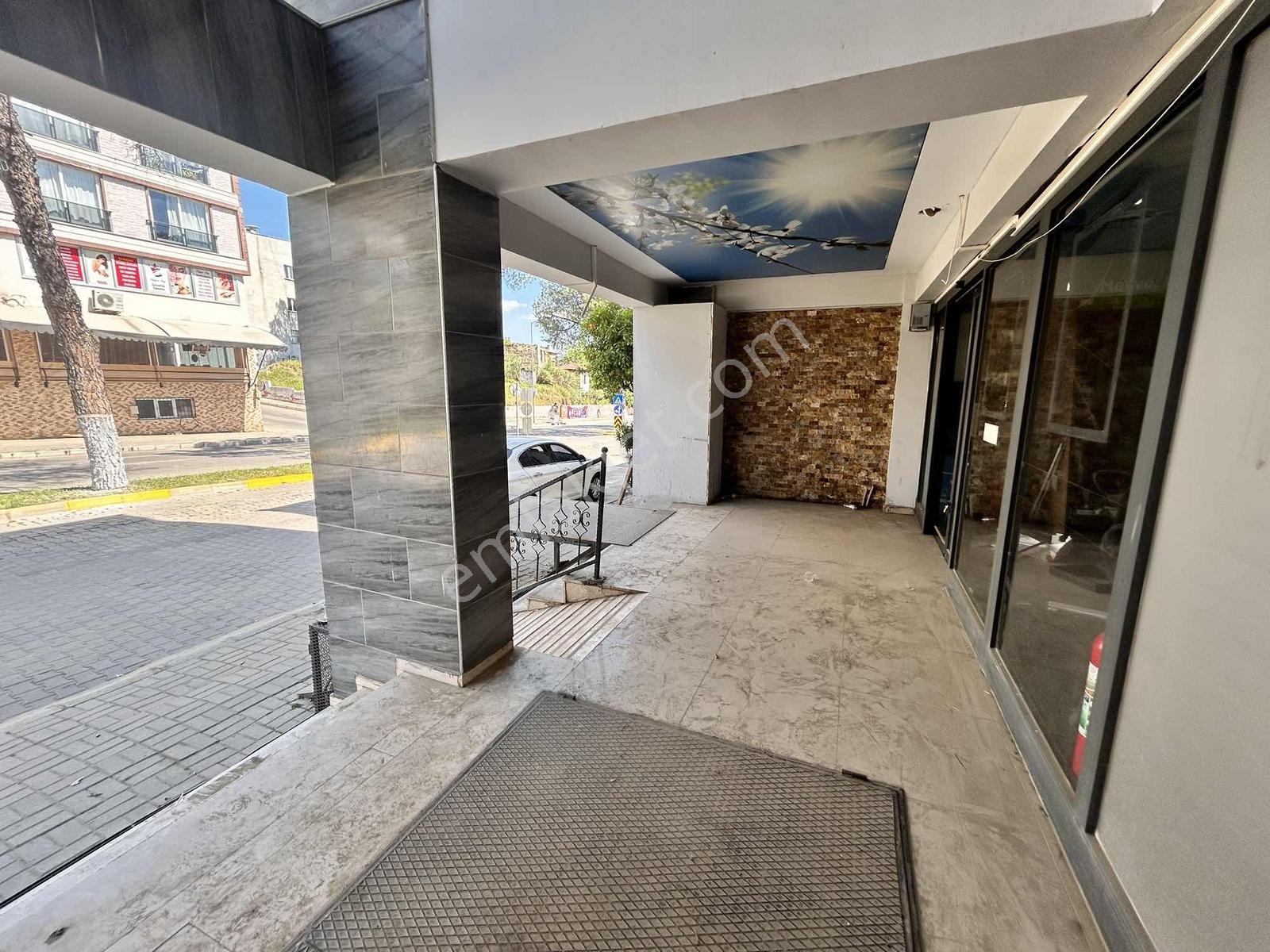 İsabeylide Bulvar Üzeri Kiralık 3 Katlı Dükkan - Görsel 11