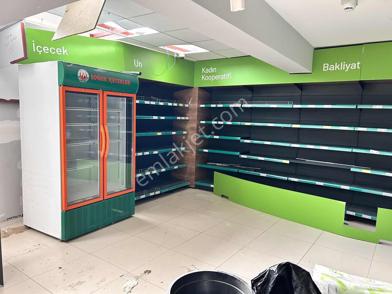 İsabeylide Bulvar Üzeri Kiralık 3 Katlı Dükkan - Görsel 24